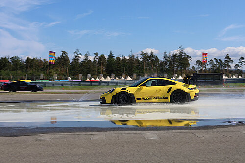 Sliding surface Porsche Experience Centre